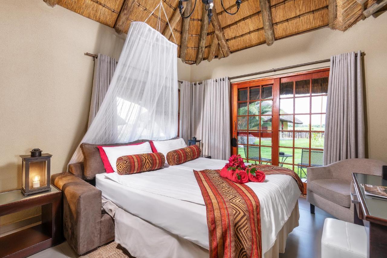 Frans Indongo Lodge Otjiwarongo Exteriér fotografie