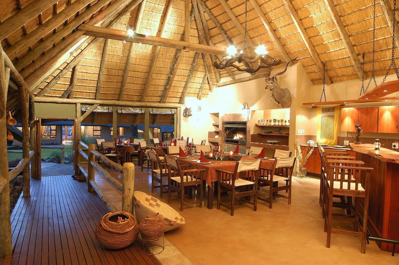 Frans Indongo Lodge Otjiwarongo Exteriér fotografie