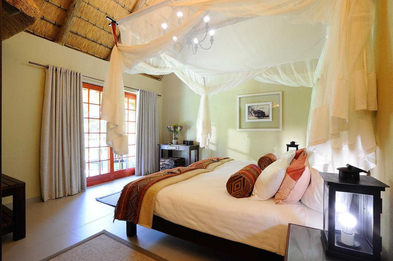 Frans Indongo Lodge Otjiwarongo Exteriér fotografie