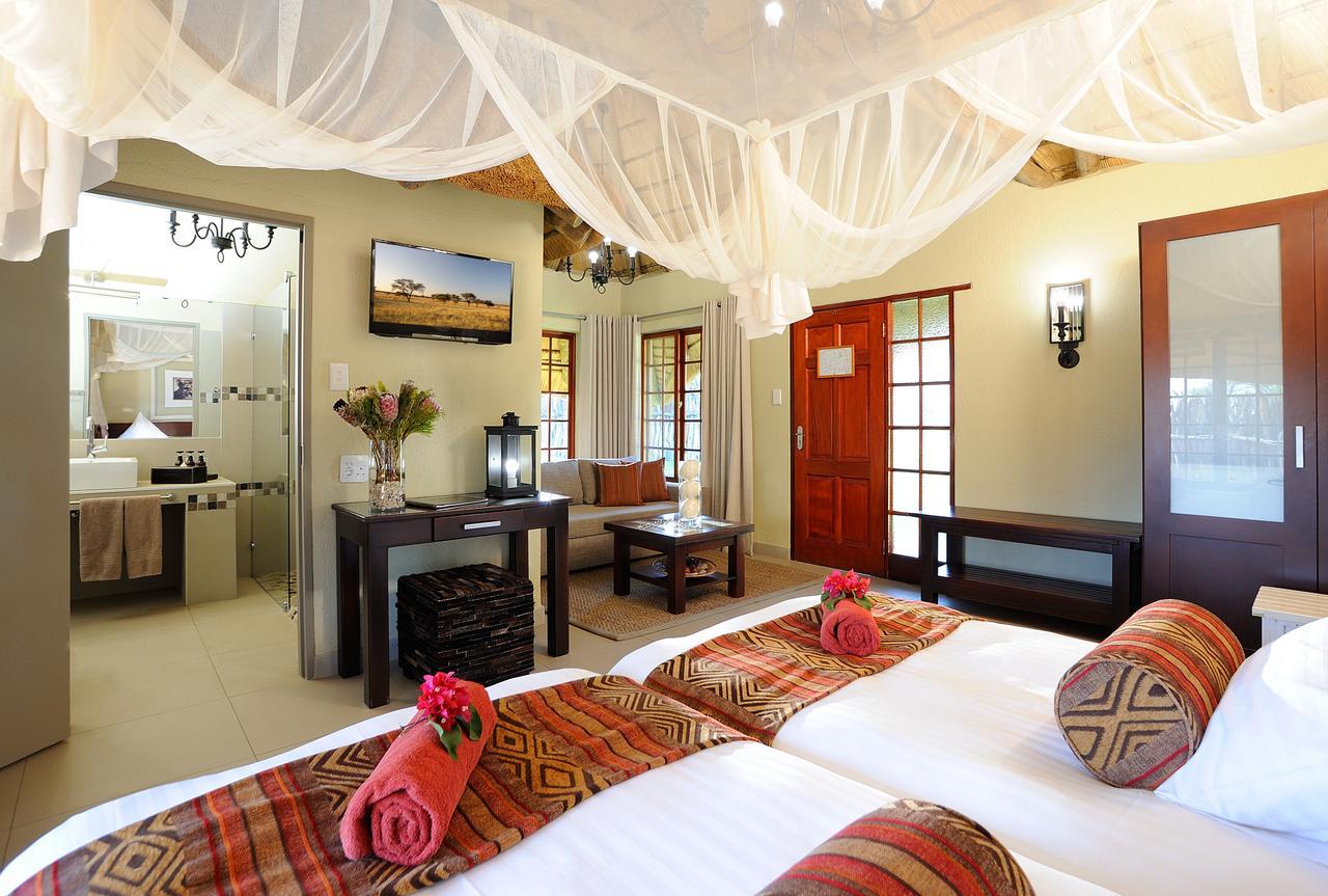 Frans Indongo Lodge Otjiwarongo Exteriér fotografie